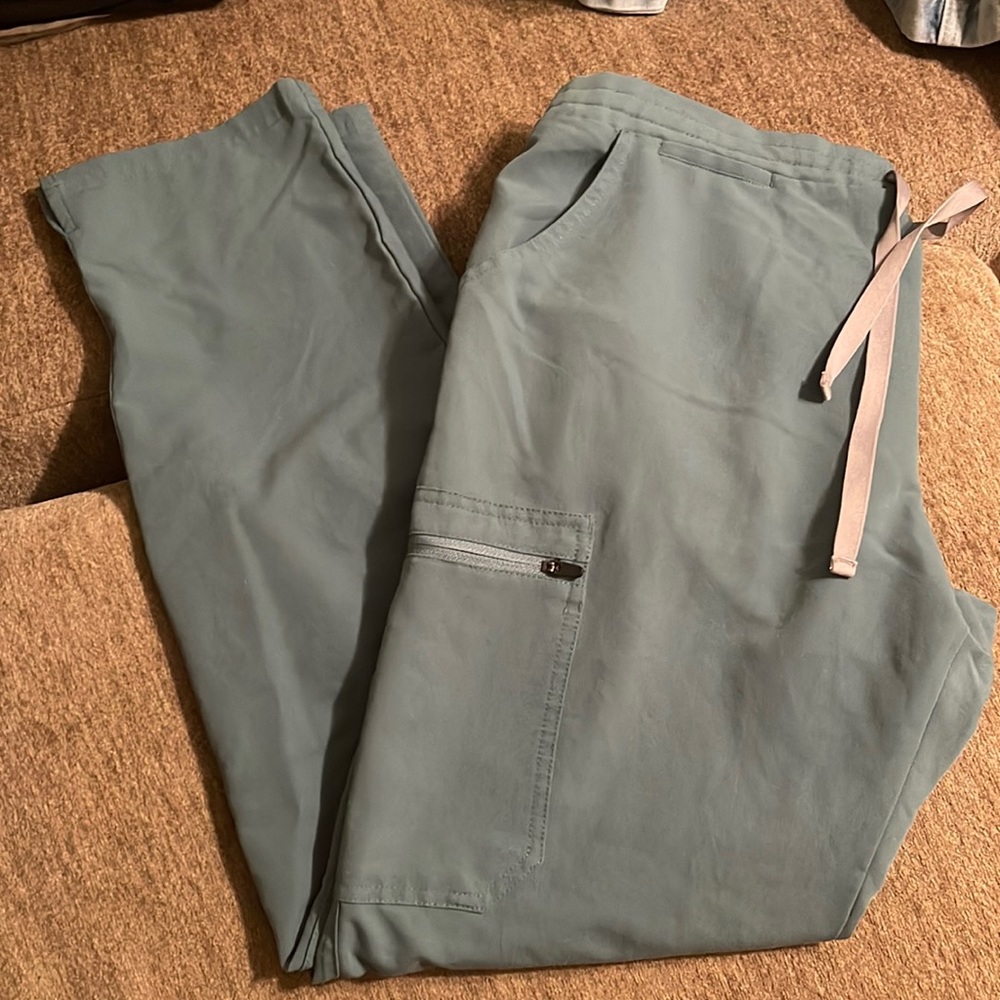 Figs Yola Scrub pant